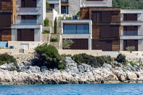 Modern Villa Beach Front direct access to the natural rocky beach, 4 bedrooms in Primosten property for sale For Super Rich