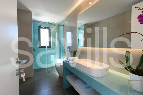 Luxury Villa Seashore spectacular heated pool, 6 bedrooms in Corfu real estate for sale For Super Rich