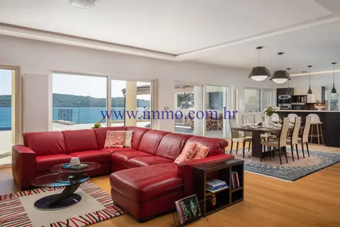 Luxury Villa Beautiful blue sea view basketball court, 7 bedrooms in Sibenik search for sale For Super Rich
