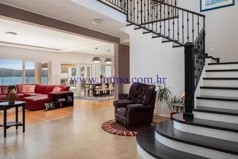 Luxury Villa Beautiful blue sea view basketball court, 7 bedrooms in Sibenik Classified ads for sale For Super Rich