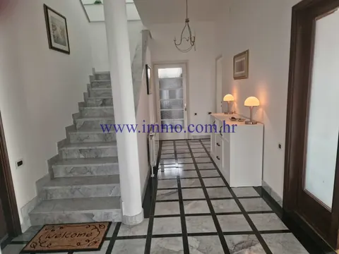 Elegant Villa Panoramic view of the sea Beach front, 4 bedrooms in Opatija Classified ads for sale For Super Rich