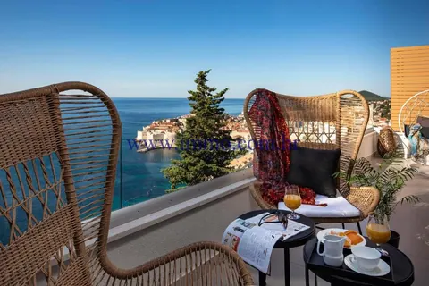 Premium Villa Sea View summer kitchen with a grill, 7 bedrooms in Dubrovnik ultra luxury for sale For Super Rich