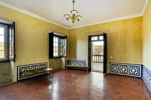 Century Ranch/Farm Panoramic View 16th century, 10 bedrooms in Casais e Alviobeira - Tomar deal for sale For Super Rich