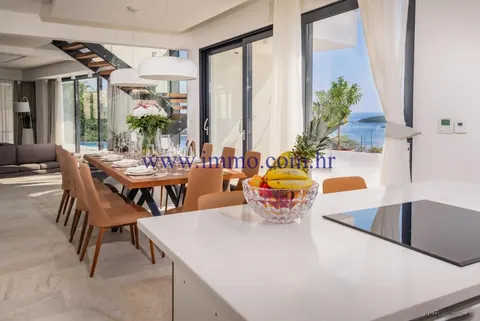 Modern Villa Sea View 200 meters away from sea, 4 bedrooms in Hvar - Split deal for sale For Super Rich