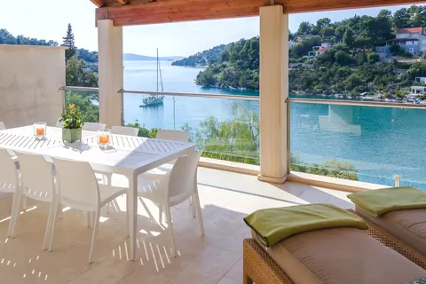 Luxury Villa private moorings for the boats waterfront, 10 bedrooms in Brac island available for sale For Super Rich