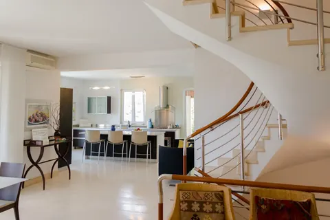 Luxury Villa private moorings for the boats waterfront, 10 bedrooms in Brac island best for sale For Super Rich