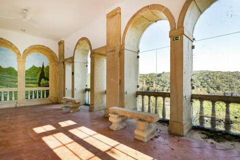Century Ranch/Farm Panoramic View 16th century, 10 bedrooms in Casais e Alviobeira - Tomar best for sale For Super Rich
