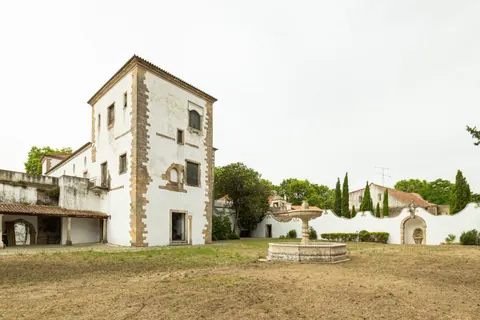Medieval Ranch/Farm 16th century. Medieval Palace, 10 bedrooms in Belas unique for sale For Super Rich