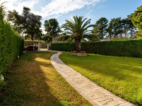 Elegant Villa Beach Front,  Mediterranean view, 6 bedrooms in Halkidiki prix for sale For Super Rich