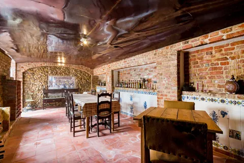 Century Ranch/Farm XV Century Property Chapel, 9 bedrooms in Azeitão - Setubal buy for sale For Super Rich