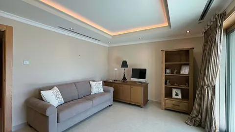 Luxury Villa Panoramic View Cinema, 4 bedrooms in Loulé photo for sale For Super Rich