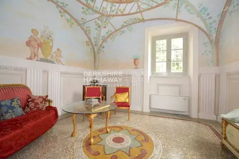 Century 18th House Swimming pool, 15 bedrooms in Pisa photos for sale For Super Rich Century 18th House Swimming pool, 15 bedrooms in Pisa photos for sale For Super Rich
