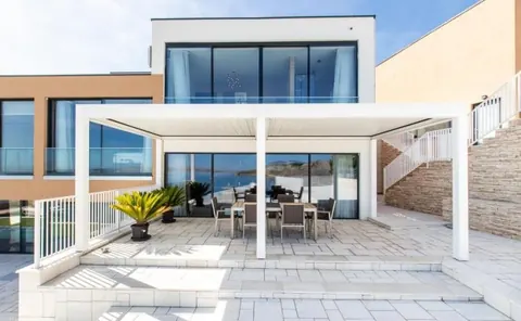 Modern Villa private mooring for a boat/yacht first row to the sea, 4 bedrooms in Zadar prix for sale For Super Rich
