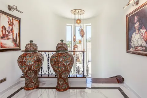 ONE-OF-THE-KIND Villa Beach Front Panoramic View, 7 bedrooms in Lagos image for sale For Super Rich