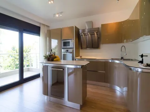 Modern Villa Beach Front Sea View, 6 bedrooms in Halkidiki best for sale For Super Rich Modern Villa Beach Front Sea View, 6 bedrooms in Halkidiki best for sale For Super Rich