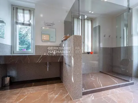 Luxury Villa Lake View  indoor and outdoor swimming pool, 11 bedrooms in Tremezzina - Lake Como ultra luxury for sale For Super Rich