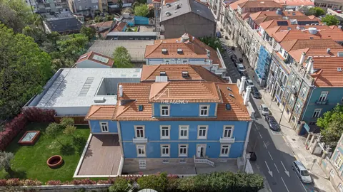 Majestic House Indoor Swimming Pool , 6 bedrooms in Cedofeita, Porto available for sale For Super Rich