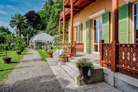 Century 19th Villa Ada Troubetzkoy, Coming soon bedrooms in Ghiffa - Lake Maggiore property for sale For Super Rich