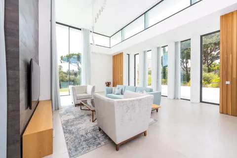 Modern Villa Sea View, 7 bedrooms in Quinta do Lago search for sale For Super Rich