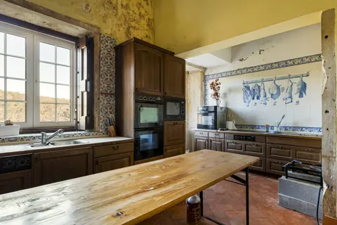 Century Ranch/Farm Panoramic View 16th century, 10 bedrooms in Casais e Alviobeira - Tomar exclusive for sale For Super Rich