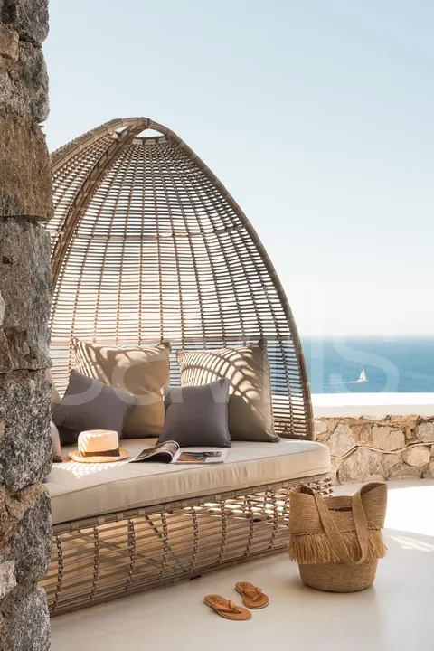 Elegant Villa Myconian Palace Panoramic sea view, 8 bedrooms in Mykonos exclusive for sale For Super Rich