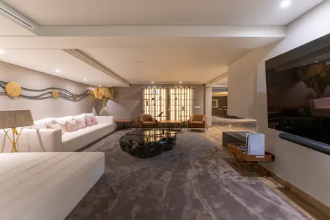 Luxury Villa Sea View, 8 bedrooms in Vilamoura properties for sale For Super Rich