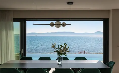 Modern Villa Beach Front Elevator, 6 bedrooms in Zadar RE-LB10998 for sale For Super Rich Modern Villa Beach Front Elevator, 6 bedrooms in Zadar RE-LB10998 for sale For Super Rich