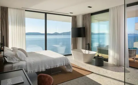 Modern Villa Beach Front Elevator, 6 bedrooms in Zadar value for sale For Super Rich Modern Villa Beach Front Elevator, 6 bedrooms in Zadar value for sale For Super Rich