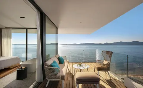 Modern Villa Beach Front Elevator, 6 bedrooms in Zadar buy for sale For Super Rich Modern Villa Beach Front Elevator, 6 bedrooms in Zadar buy for sale For Super Rich