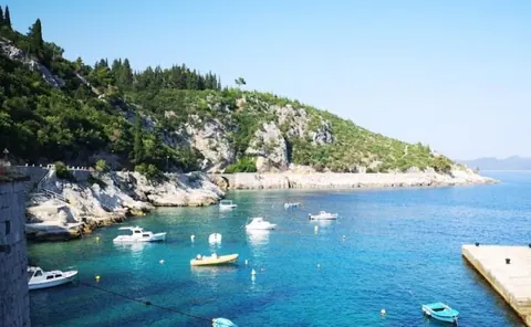 Premium Villa Beach Front stairs descend directly to the beach, 4 bedrooms in Dubrovnik best for sale For Super Rich
