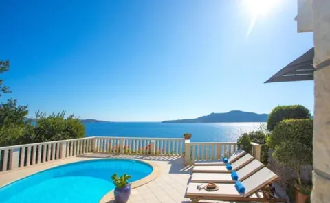 Premium Villa Beach Front stairs descend directly to the beach, 4 bedrooms in Dubrovnik