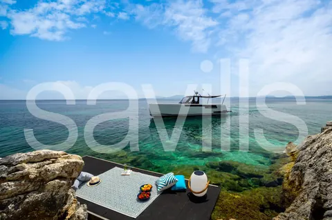 High-end Villa breathtaking 180-degree sea views  infinity pool, 9 bedrooms in Corfu buy for sale For Super Rich