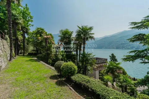 Century Castle Castello Thomson, 8 bedrooms in Carate Urio - Lake Como Classified ads for sale For Super Rich
