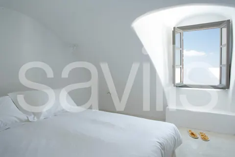 Minimal  Villa Greek sunshine views swimming pool, 8 bedrooms in Santorini prix for sale For Super Rich
