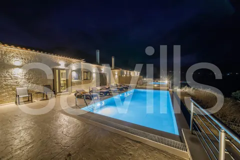 Luxury Villa Amazing views Sea & Sunset Infinity pool, 7 bedrooms in Peloponnese - Messinia 4869 Messinia for sale For Super Rich