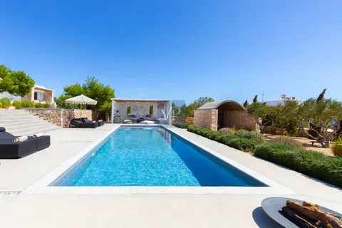Architectural Villa Del Mar panoramic sea views, 5 bedrooms in Paros New for sale For Super Rich Architectural Villa Del Mar panoramic sea views, 5 bedrooms in Paros New for sale For Super Rich