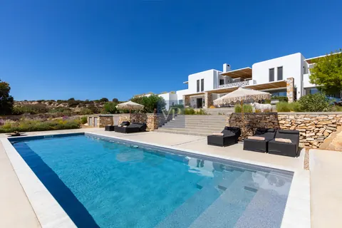 Architectural Villa Del Mar panoramic sea views, 5 bedrooms in Paros buy for sale For Super Rich Architectural Villa Del Mar panoramic sea views, 5 bedrooms in Paros buy for sale For Super Rich