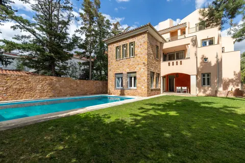 Contemporary House Zenith Stone Neighborhood of Palaio Psychiko, 6 bedrooms in Athens