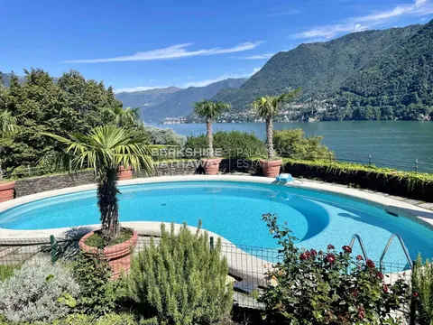 Elegant Villa breathtaking lake views, Swimming pool, 8 bedrooms in Como property for sale For Super Rich