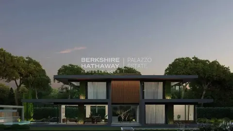 Architectural Villa 400 meters from the sea with Swimming pool, 8 bedrooms in Forte dei Marmi available for sale For Super Rich