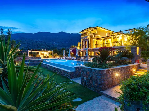 Premium Villa Sea View Mediterranean lifestyle, 5 bedrooms in Crete available for sale For Super Rich