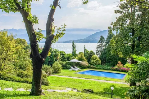 Luxury Villa Lake View  indoor and outdoor swimming pool, 11 bedrooms in Tremezzina - Lake Como best for sale For Super Rich
