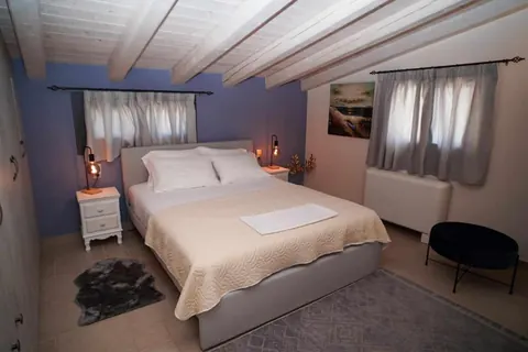 Country Villa Panoramic View near Old Town, 3 bedrooms in Corfu deal for sale For Super Rich