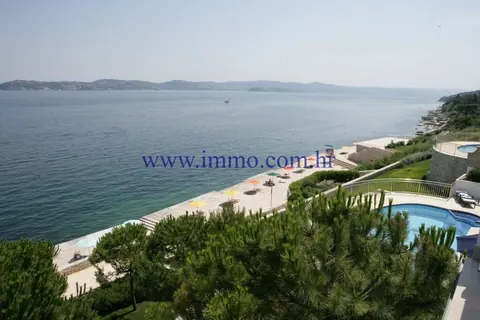 Premium Villa Amazing views of Austrian Alps heated swimming pool, sauna, 3 bedrooms in Istra buy for sale For Super Rich