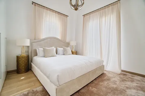 High-end Villa Beach Front Sea View, 4 bedrooms in Marina Limassol available for sale For Super Rich