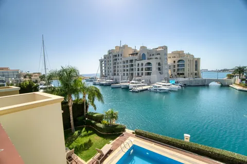 High-end Villa Beach Front Sea View, 4 bedrooms in Marina Limassol