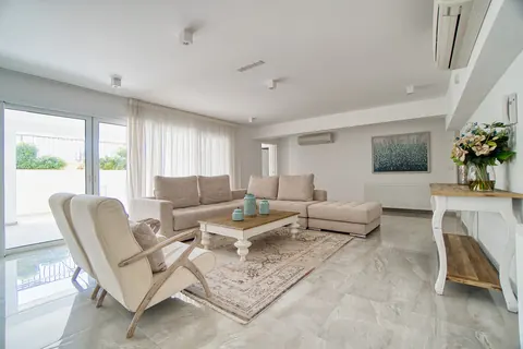 High-end Villa Beach Front Sea View, 4 bedrooms in Marina Limassol ads for sale For Super Rich
