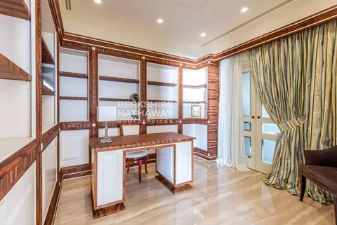 Luxury Villa Beach Front Sea View, 6 bedrooms in Albissola Marina deal for sale For Super Rich