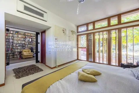 Architectural Villa large swimming pool, 6 bedrooms in Florence image for sale For Super Rich Architectural Villa large swimming pool, 6 bedrooms in Florence image for sale For Super Rich