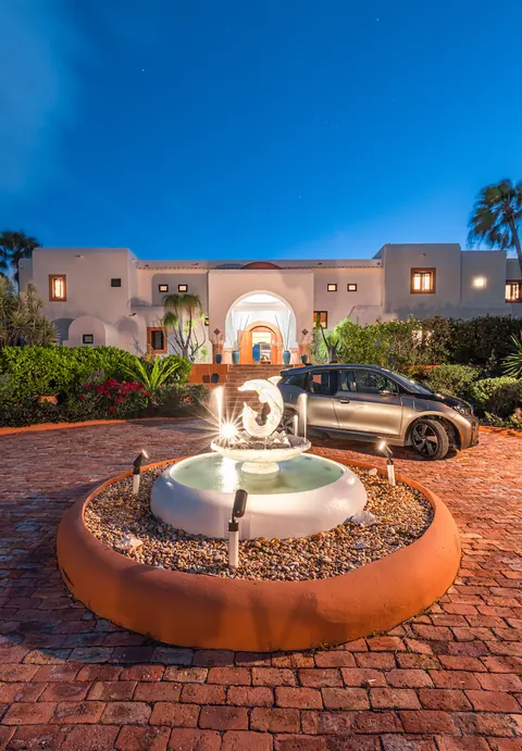 Moroccan Style House Beach Front Tropical landscaping, 7 bedrooms in Sapodilla Bay MLS 2100323 for sale For Super Rich